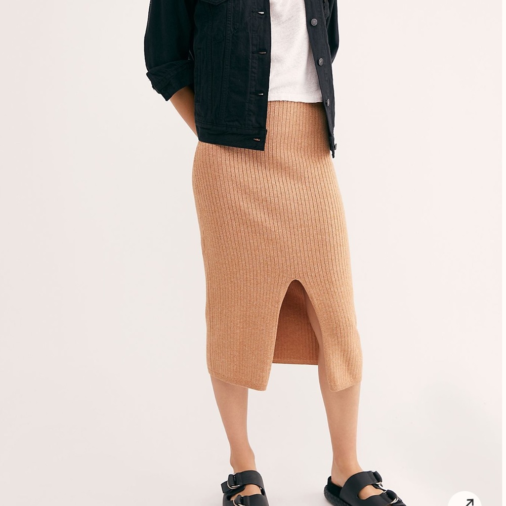 Skyline Midi Skirt